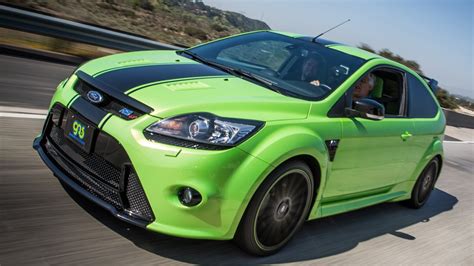 ford focus rs 2010 price.